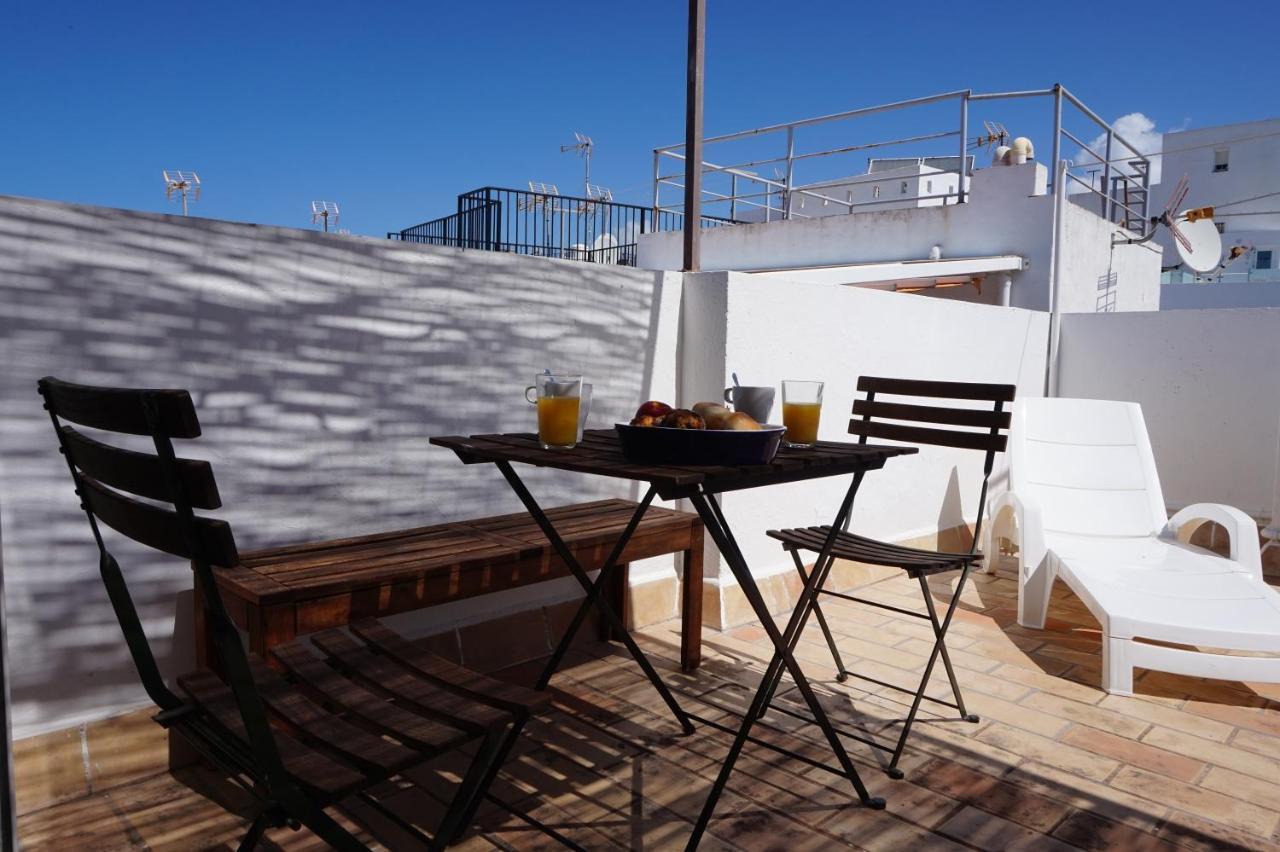 Impluvium Conil-Terraza Privada-Parking- Mayores De 25 Anos コニル・デ・ラ・フロンテラ エクステリア 写真